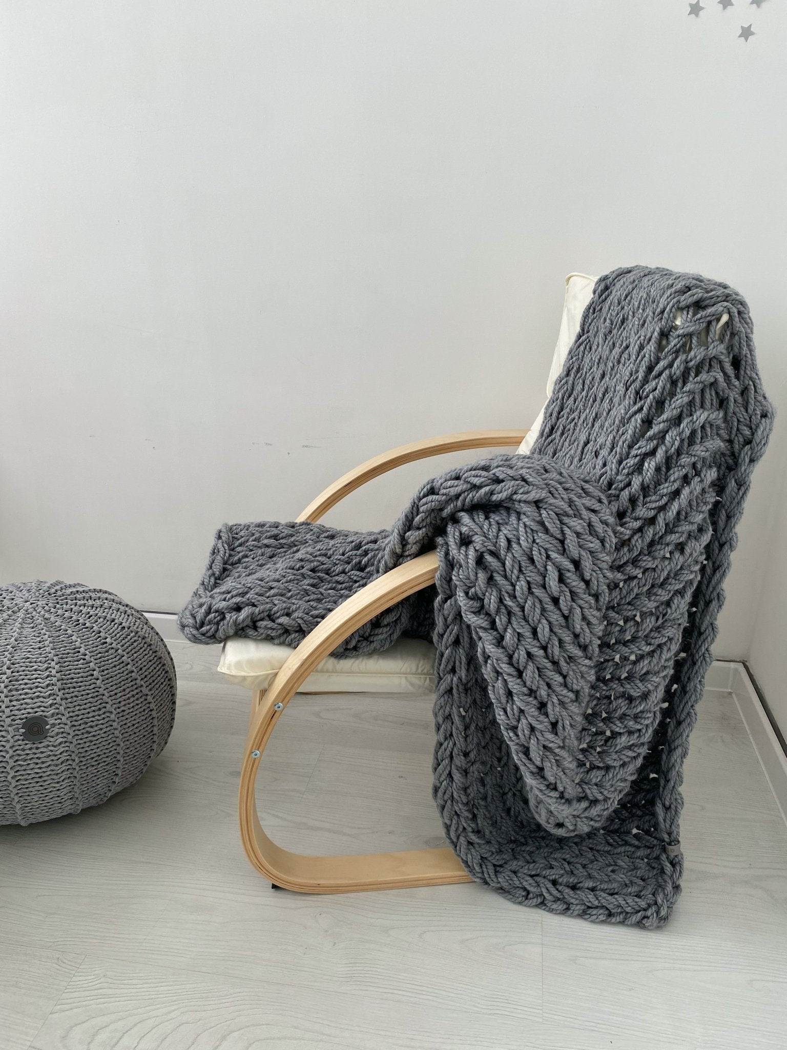CHUNKY KNIT BLANKET GREY - The Modern Heritage