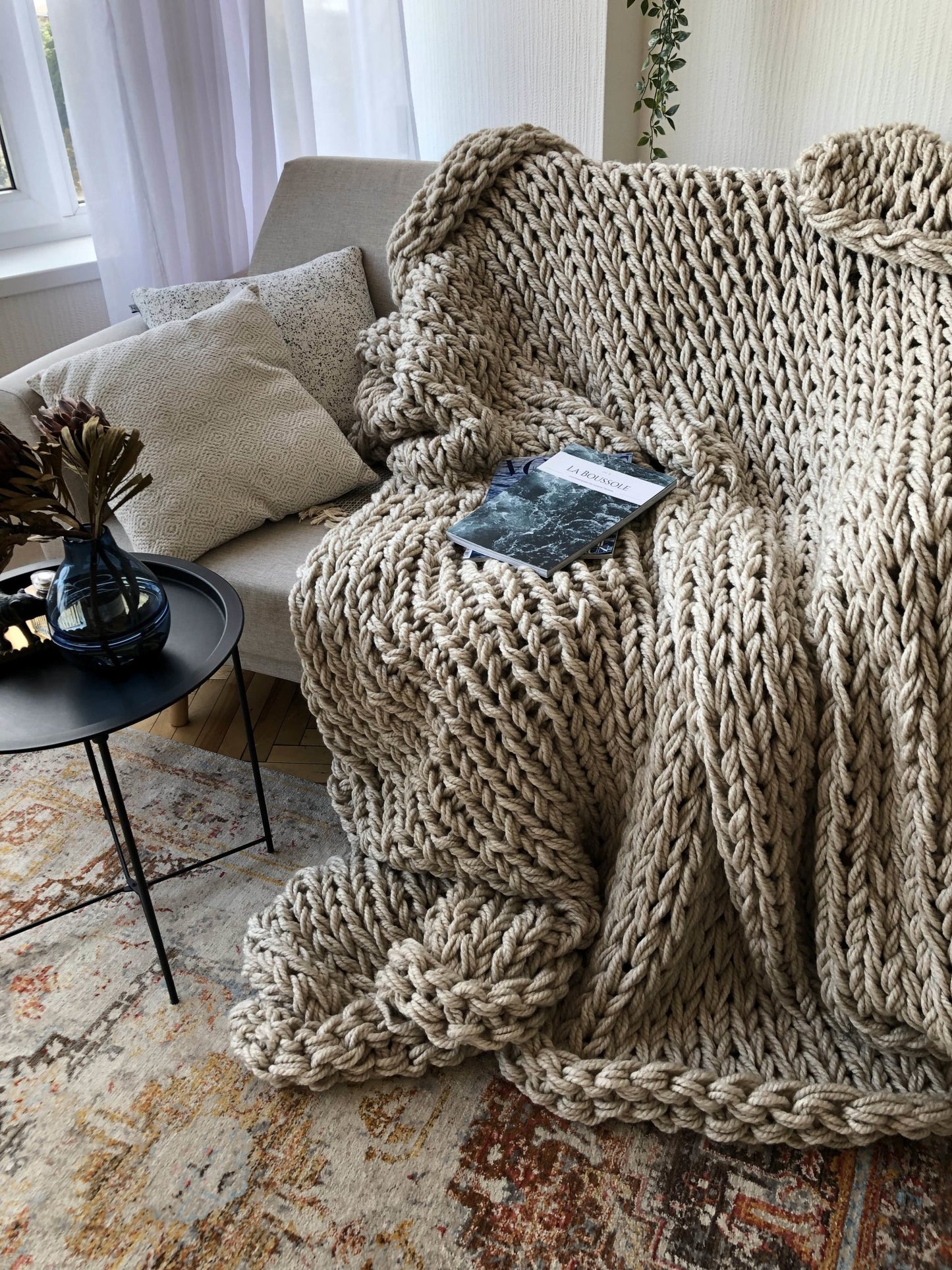 CHUNKY KNIT BLANKET SAND - The Modern Heritage