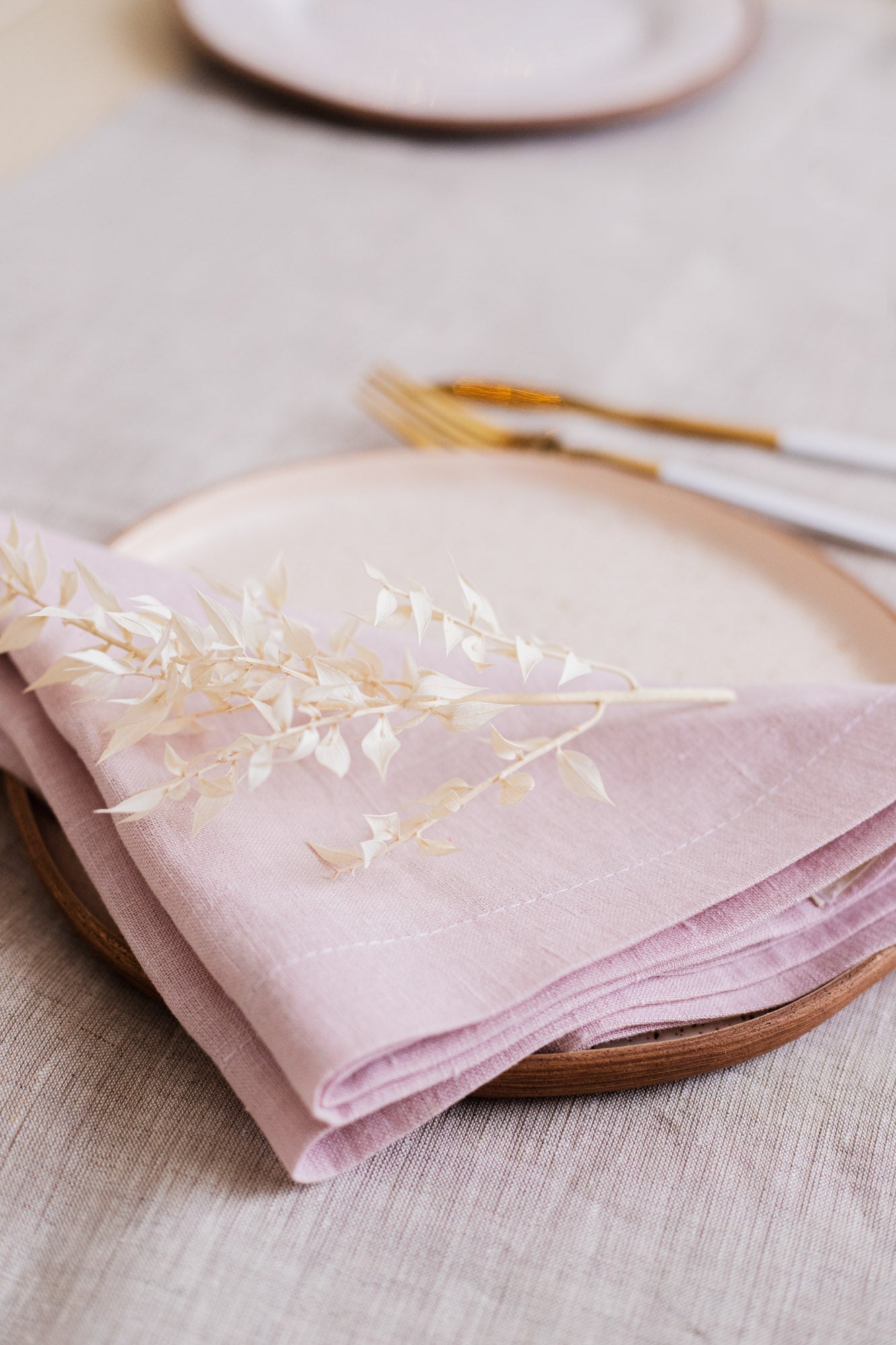CLASSIC LINEN NAPKINS DUSTY ROSE SET OF 2 - The Modern Heritage