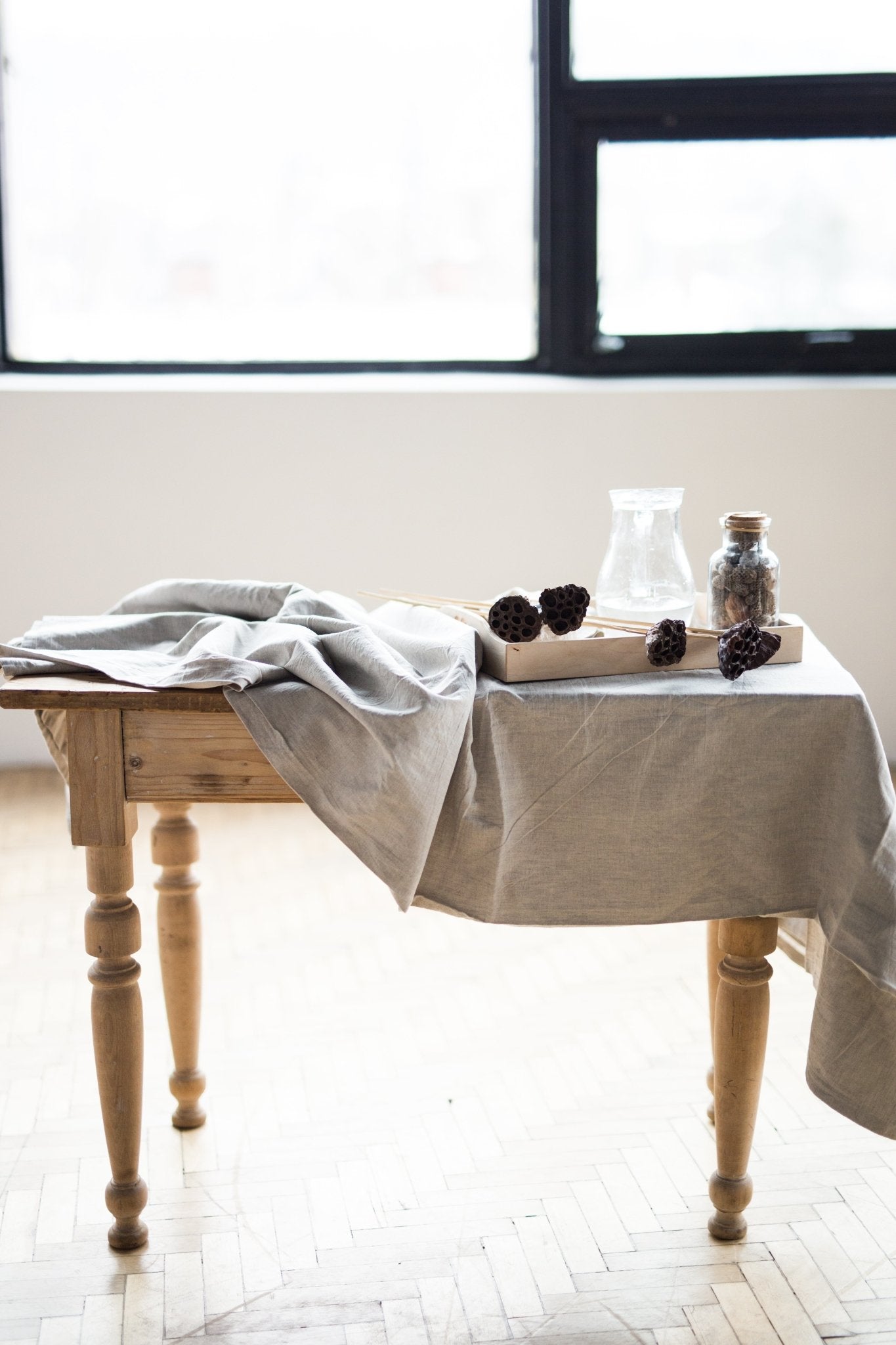 LINEN TABLECLOTH LIGHT GREY - The Modern Heritage
