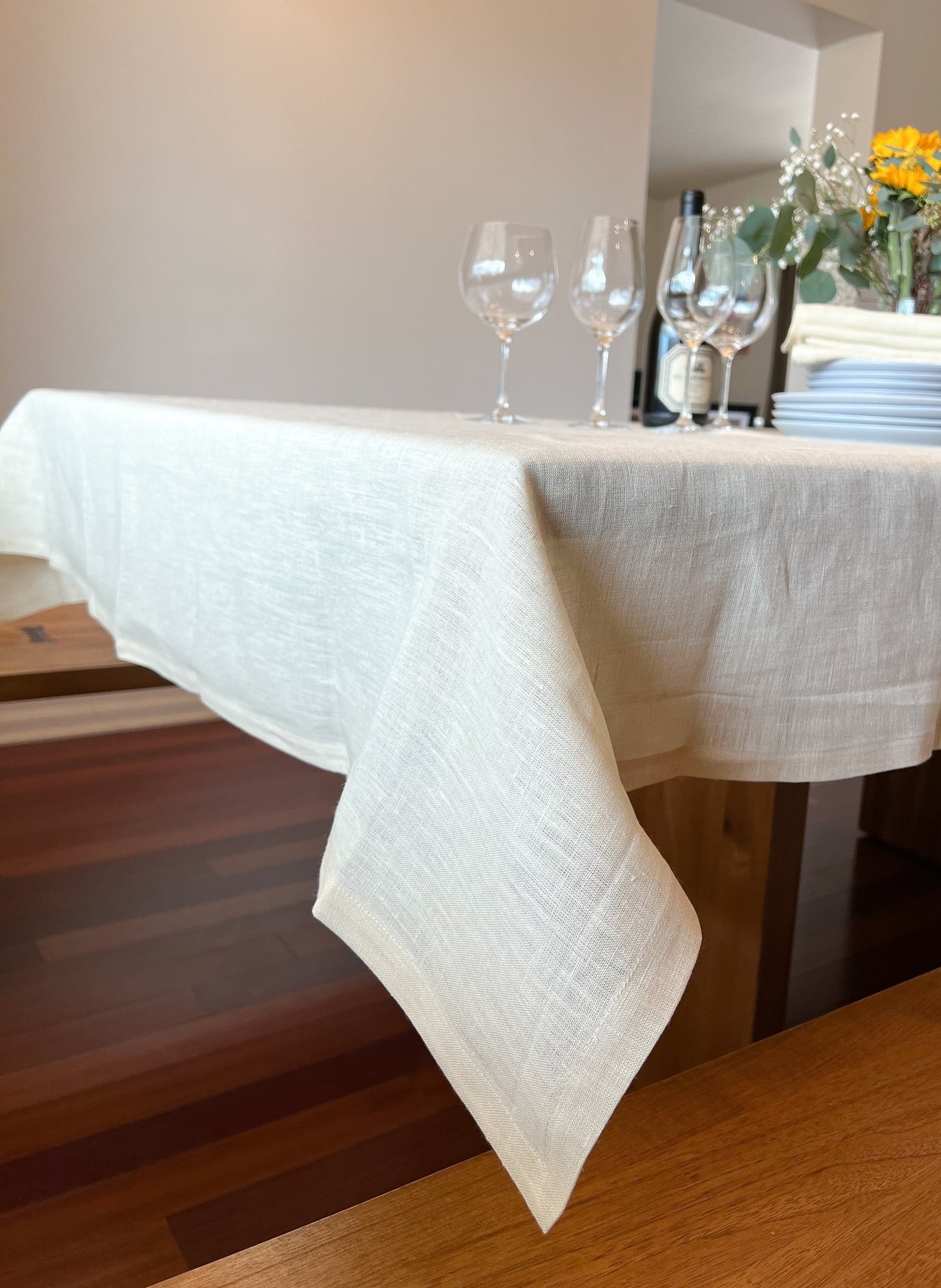 LINEN TABLECLOTH VANILLA - The Modern Heritage