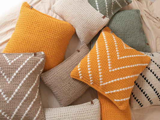 PATTERNED HANDKNIT PILLOW MUSTARD AND WHITE 20” - The Modern Heritage