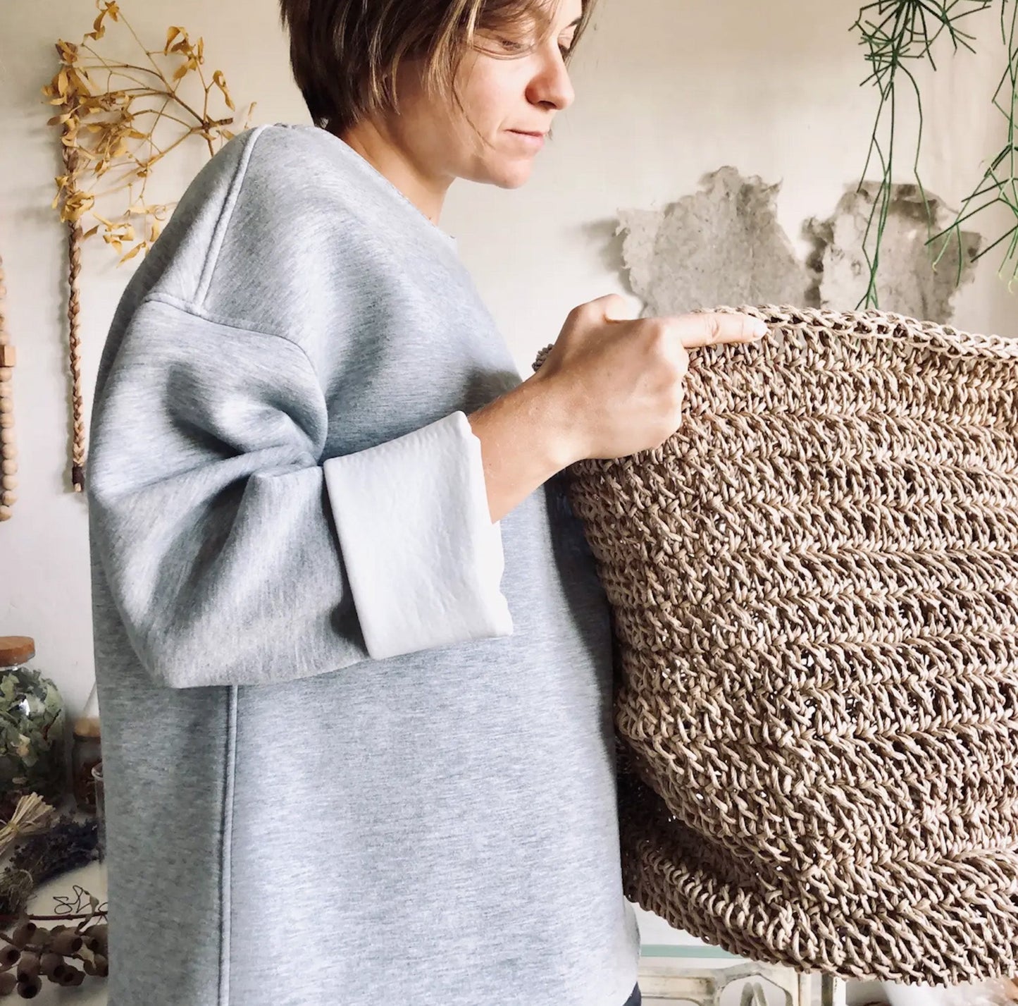 POVITRYA HAND-WOVEN LARGE STORAGE BASKET BEIGE - The Modern Heritage