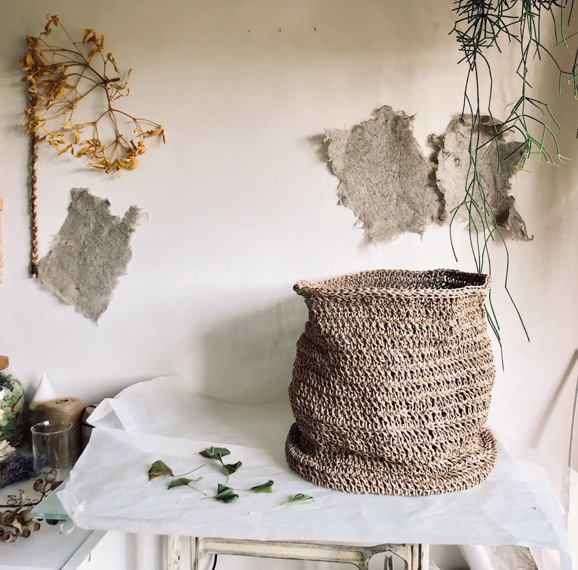 POVITRYA HAND-WOVEN LARGE STORAGE BASKET BEIGE - The Modern Heritage