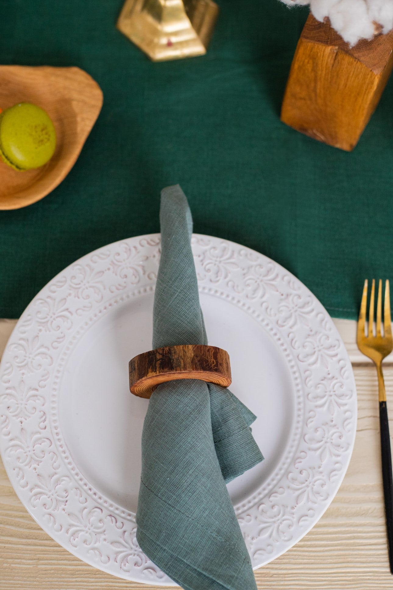 ROUND WOODEN NAPKIN RINGS SET OF 2 - The Modern Heritage
