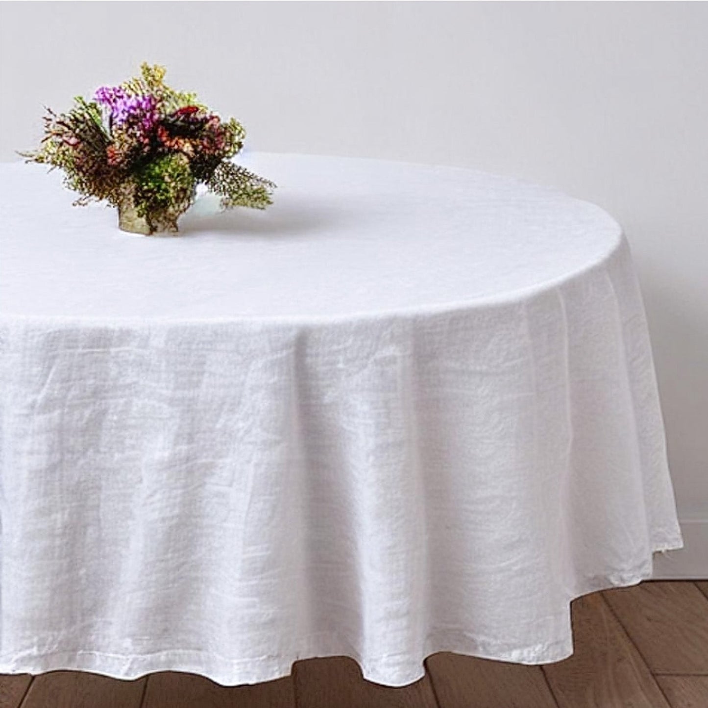 White Round Linen Tablecloth - The Modern Heritage
