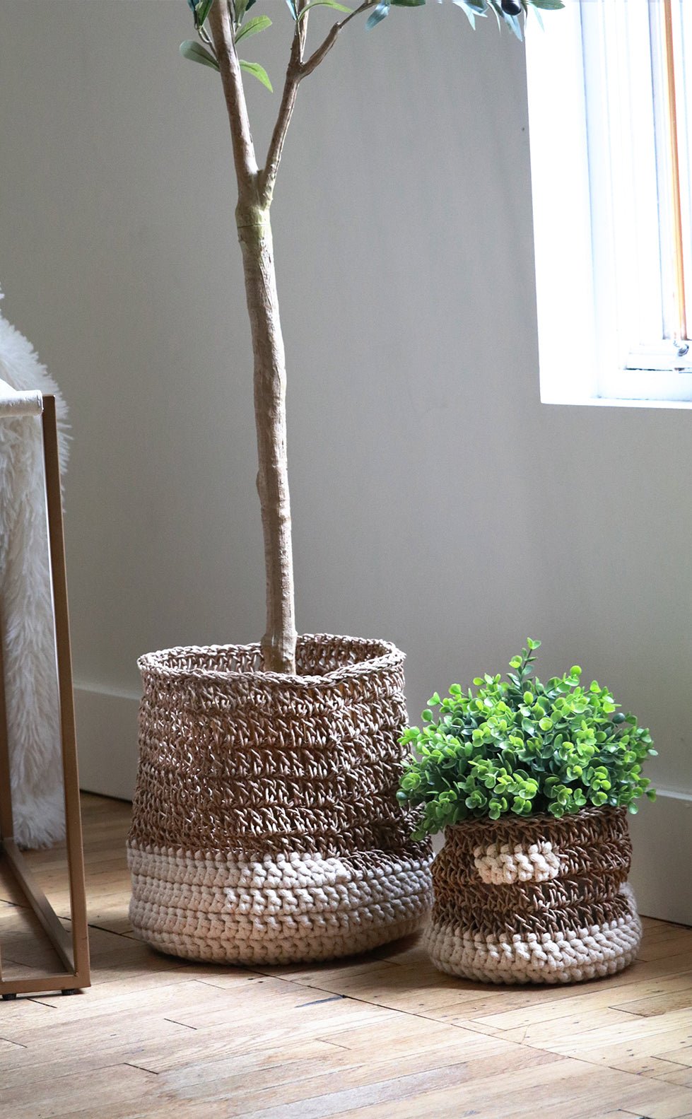 Zagrava Hand-Woven Basket White and Beige - The Modern Heritage