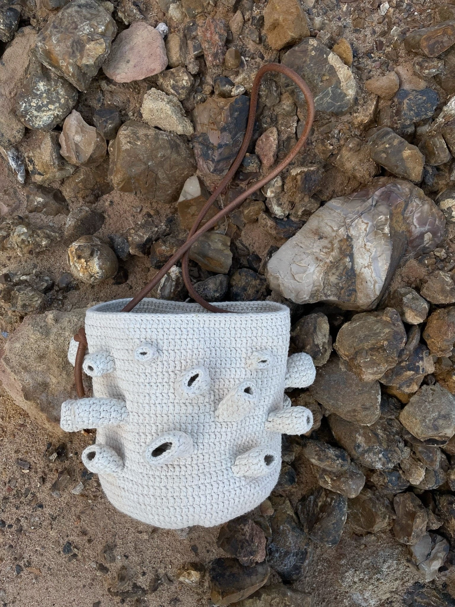 ZEMLYANA HAND-WOVEN BASKET - The Modern Heritage