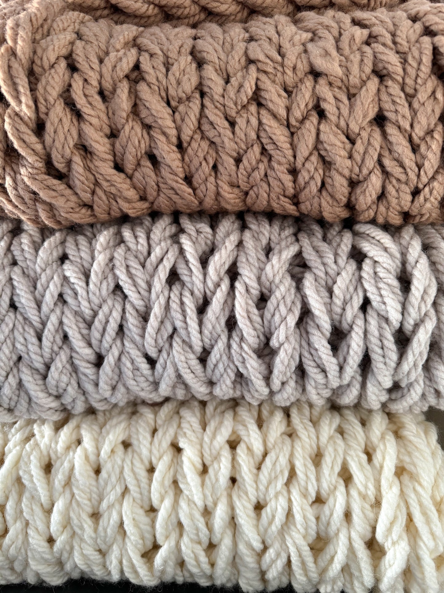 Handknit Chunky Knit Blanket Sand - The Modern Heritage