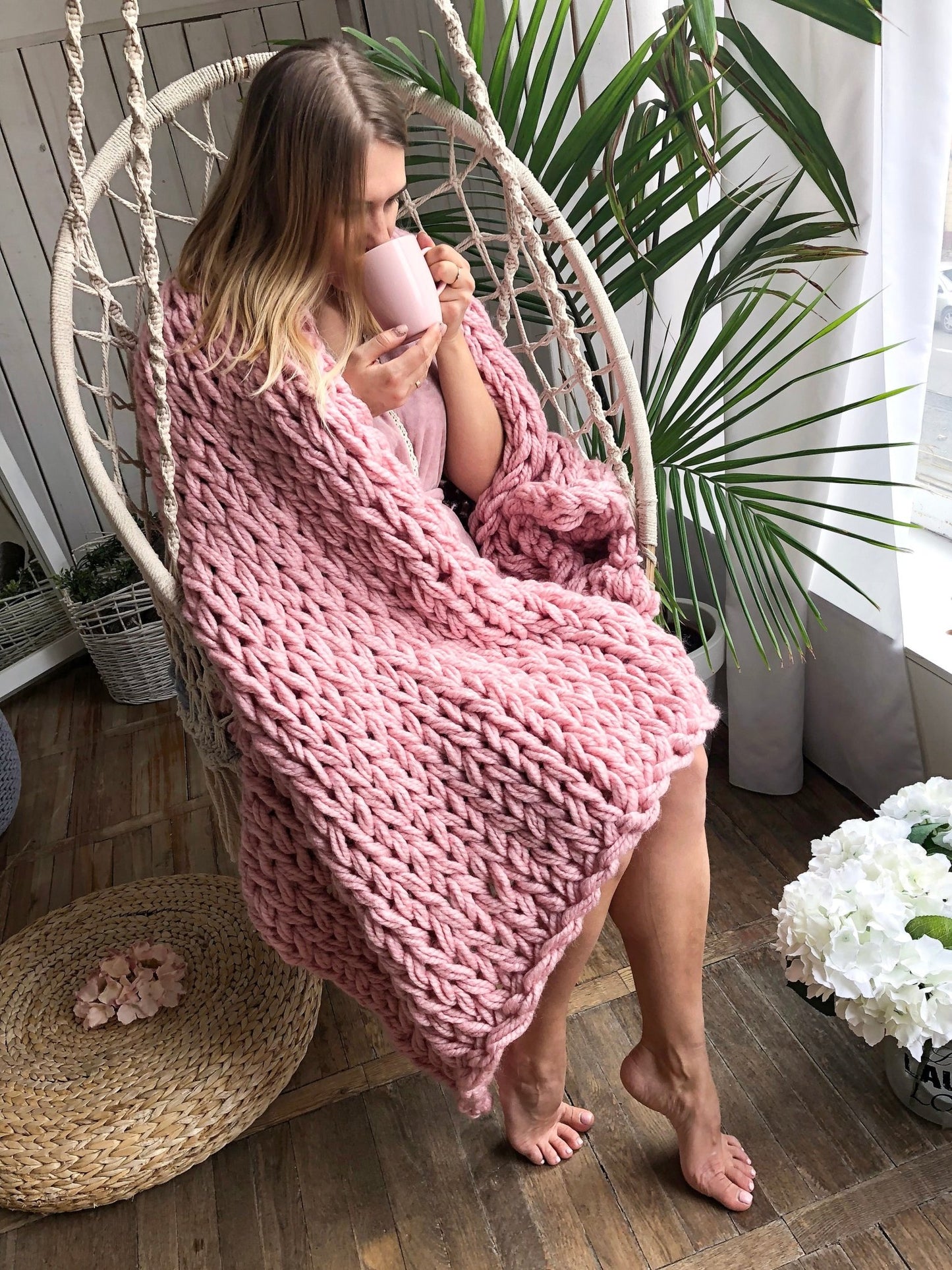 CHUNKY KNIT BLANKET BLUSH PINK - The Modern Heritage