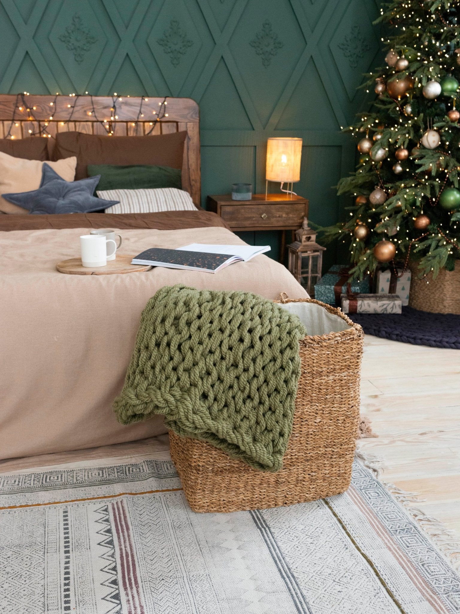 CHUNKY KNIT BLANKET MOSS GREEN - The Modern Heritage